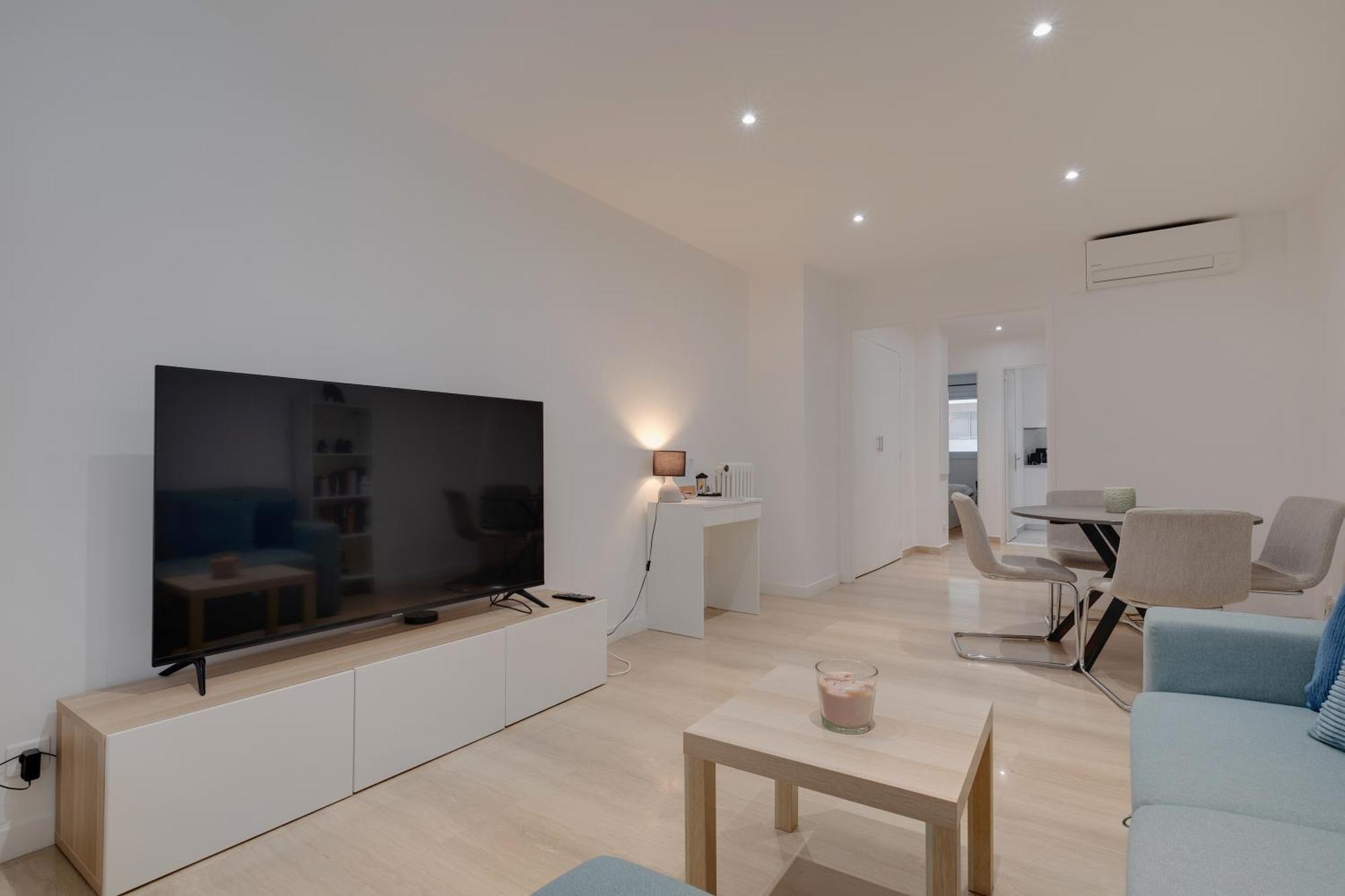 Newly Renovated Charming Downtown Apartment Antibes Exterior foto